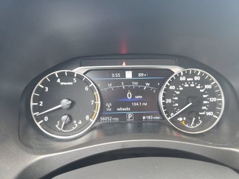 Used 2023 Nissan Altima 2.5 SL FWD image 15