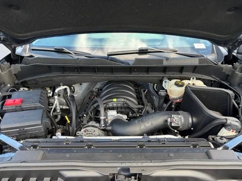 Used 2022 Chevrolet Silverado 1500 LT w/ Convenience Package II RWD image 11