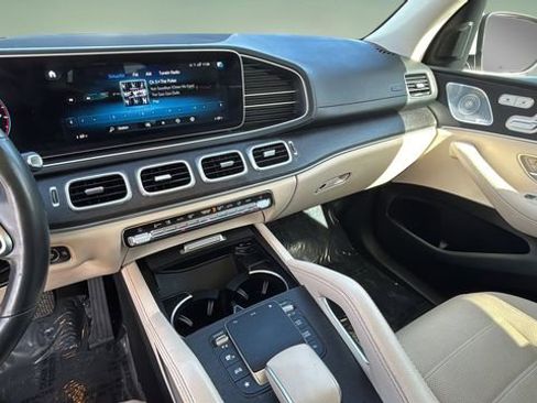 Used 2022 Mercedes-Benz GLS 450 GLS 450 image 25