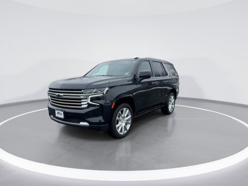Used 2023 Chevrolet Tahoe High Country w/ Premium Package 2 image 4