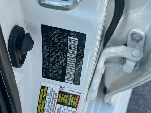 Used 2021 Toyota Camry SE FWD image 36
