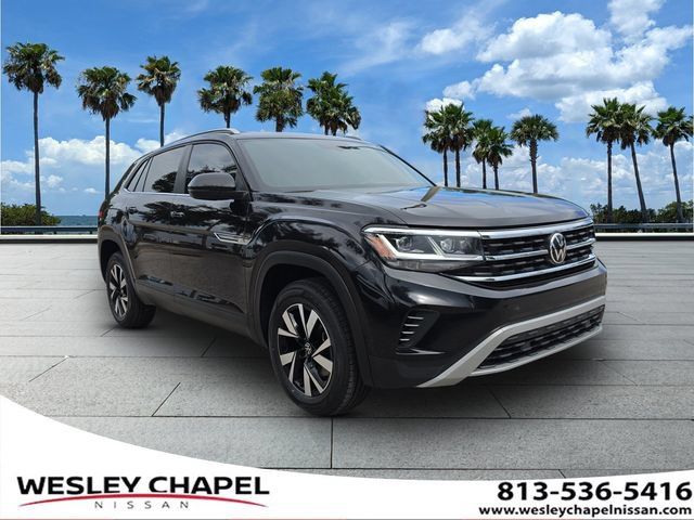 Used 2022 Volkswagen Atlas Cross Sport SE FWD image 1