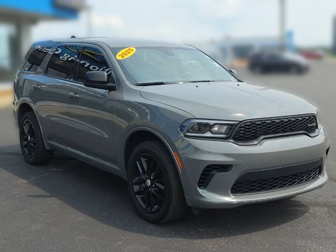 Used 2025 Dodge Durango GT AWD/4WD image 10