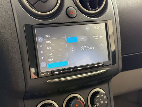 Used 2013 Nissan Rogue SV AWD/4WD image 24