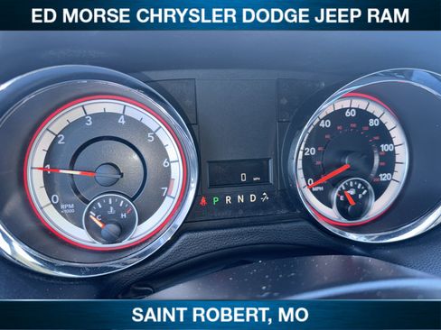 Used 2018 Dodge Grand Caravan SE w/ UConnect Hands-Free Group FWD image 13