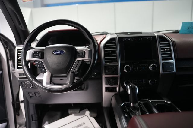 Used 2019 Ford F150 Platinum w/ Equipment Group 701A Luxury AWD/4WD image 2