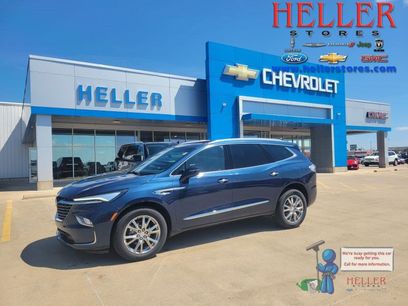 Used 2022 Buick Enclave Essence w/ Experience Buick Package
