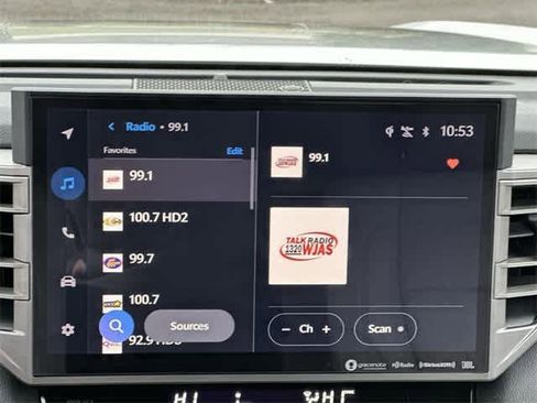 Used 2022 Toyota Tundra Limited image 12