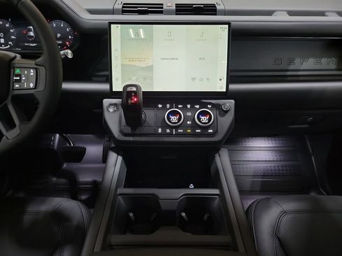 New 2026 Land Rover Defender 110 S AWD/4WD image 26