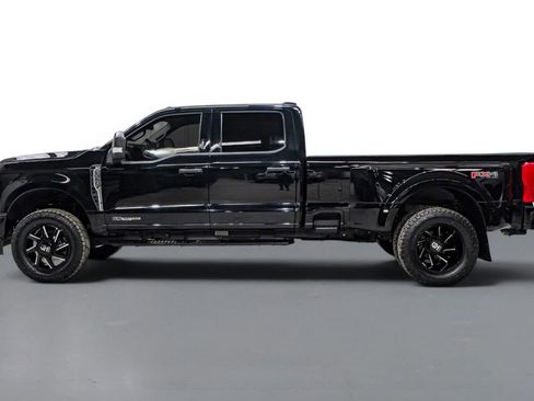 Used 2023 Ford F350 XLT w/ FX4 Off-Road Package AWD/4WD image 10