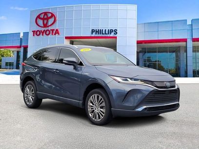Used 2021 Toyota Venza XLE w/ Softex Package