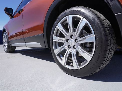 Used 2019 Cadillac XT4 Premium Luxury w/ Enhanced Visibility Package image 6