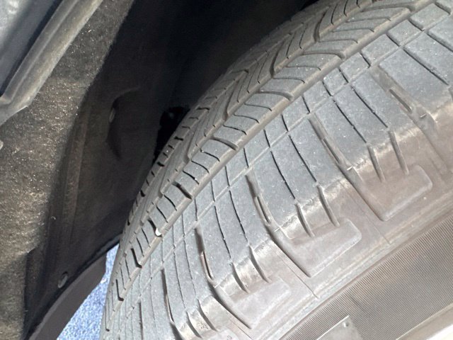 Used 2025 Ford Explorer ST-Line RWD image 3