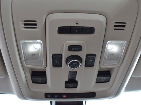 Used 2022 GMC Yukon Denali w/ Max Trailering Package image 29