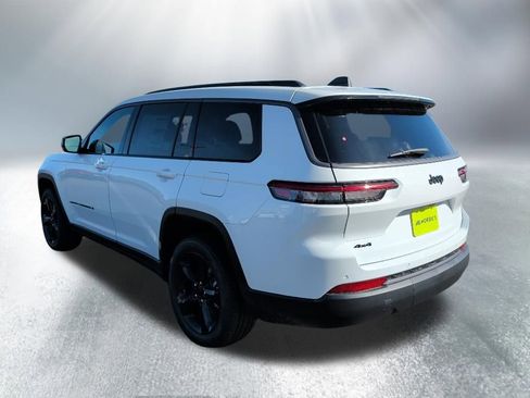 New 2026 Jeep Grand Cherokee L Limited AWD/4WD image 8