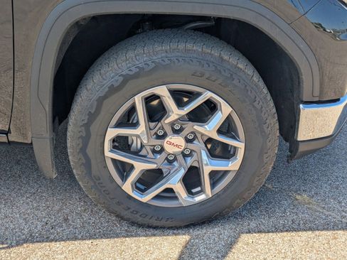 Used 2024 GMC Sierra 1500 Pro image 30