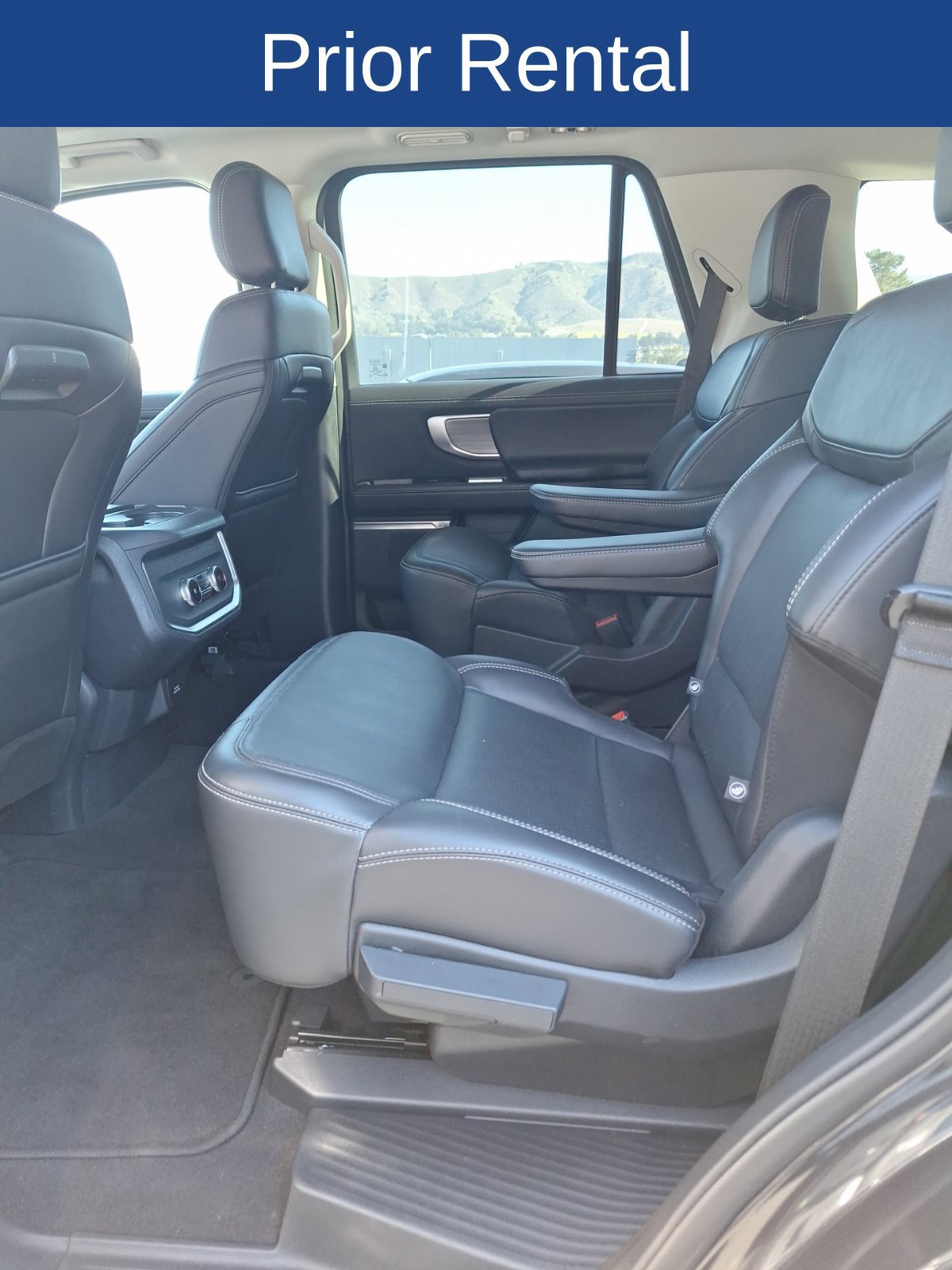 Used 2025 Ford Expedition Platinum AWD/4WD image 17