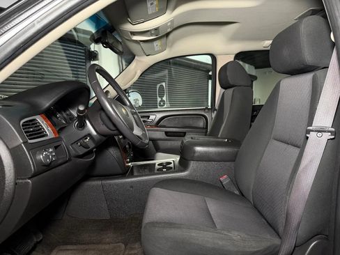 Used 2012 Chevrolet Avalanche LS w/ All-Star Edition RWD image 21