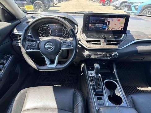 Used 2023 Nissan Altima 2.5 SL FWD image 16