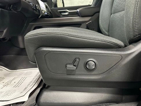 Used 2025 RAM 1500 Big Horn image 12