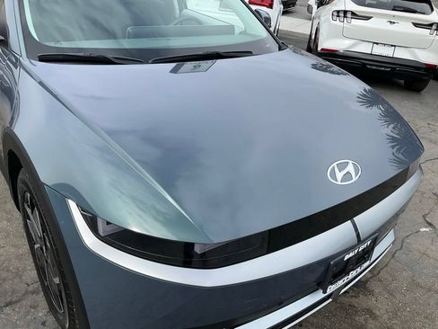 Used 2024 Hyundai Ioniq 5 SEL RWD image 68