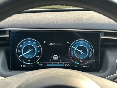Used 2023 Hyundai Tucson Limited AWD/4WD image 9