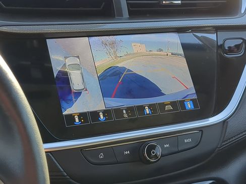 Used 2021 Buick Encore GX Essence w/ Advanced Technology Package image 24