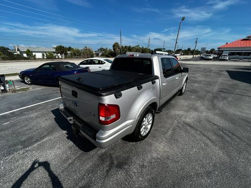 Used 2007 Ford Explorer Sport Trac Limited AWD/4WD image 6