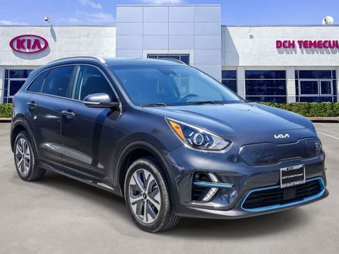 Certified 2022 Kia Niro EX FWD image 3