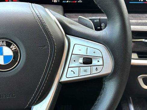 Certified 2025 BMW X7 xDrive40i w/ Premium Package image 25