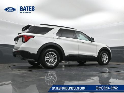 New 2026 Ford Explorer Active w/ Active Comfort Package RWD image 42