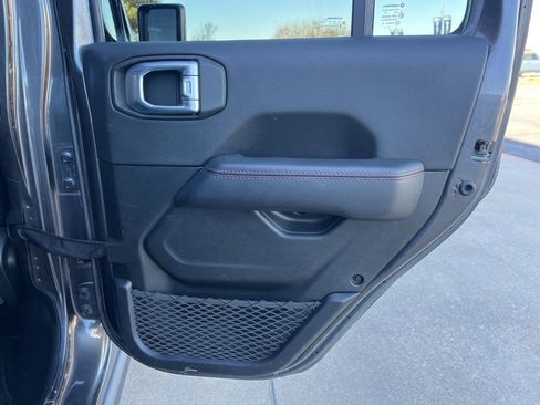 Used 2021 Jeep Wrangler Unlimited Rubicon image 20