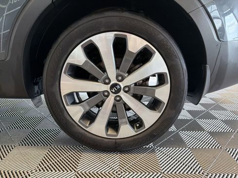 Used 2020 Kia Telluride S AWD/4WD image 9