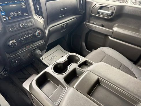 Used 2019 Chevrolet Silverado 1500 Custom Trail Boss w/ Custom Convenience Package AWD/4WD image 19