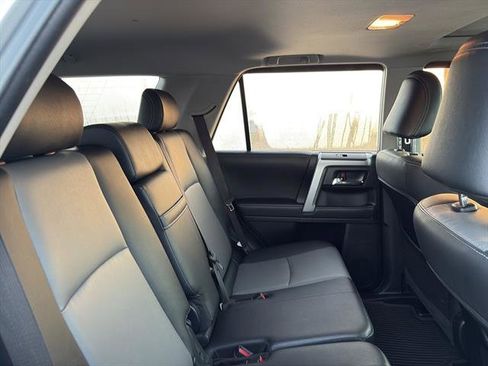 Used 2022 Toyota 4Runner SR5 Premium w/ Moonroof Package image 11