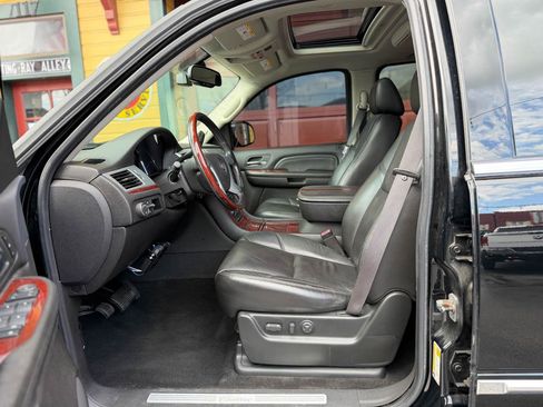 Used 2008 Cadillac Escalade EXT AWD/4WD image 14