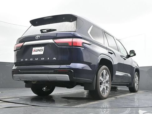 Used 2024 Toyota Sequoia Capstone AWD/4WD image 21