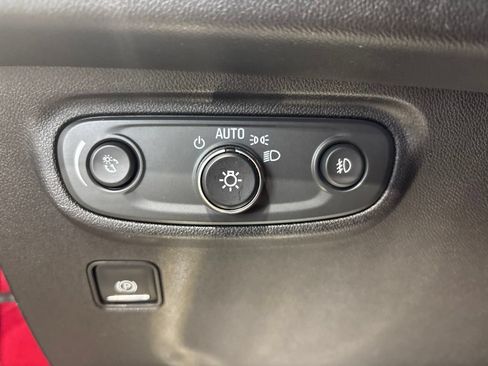 Used 2018 GMC Terrain Denali w/ Comfort Package AWD/4WD image 19