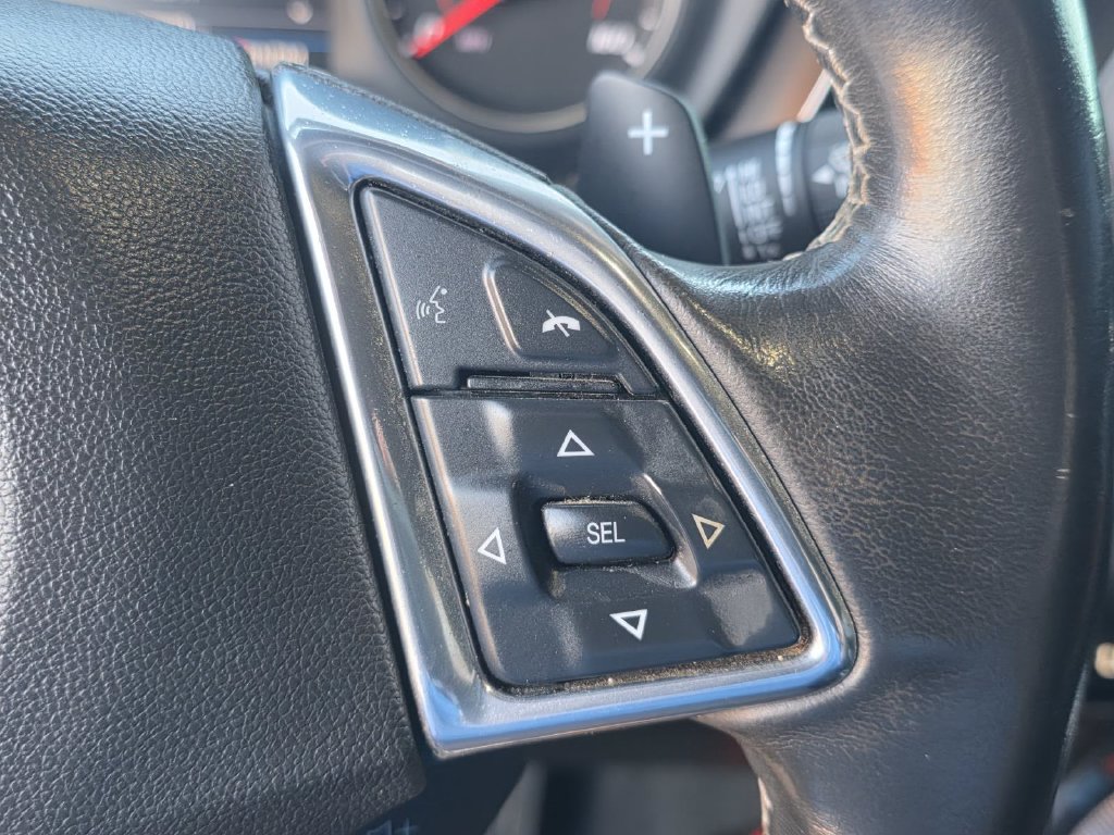 Used 2023 Chevrolet Camaro LT w/ Technology Package RWD image 21