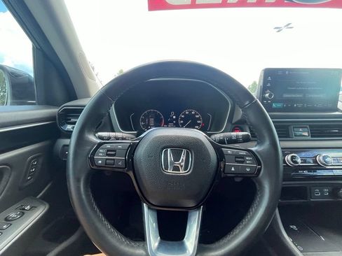 Used 2024 Honda Pilot EX-L image 13