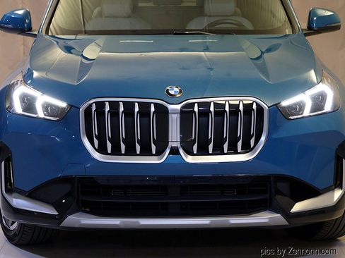 Certified 2025 BMW X1 xDrive28i AWD/4WD image 6