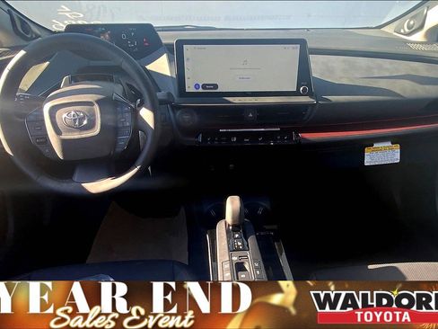 New 2026 Toyota Prius Plug-In Hybrid image 6