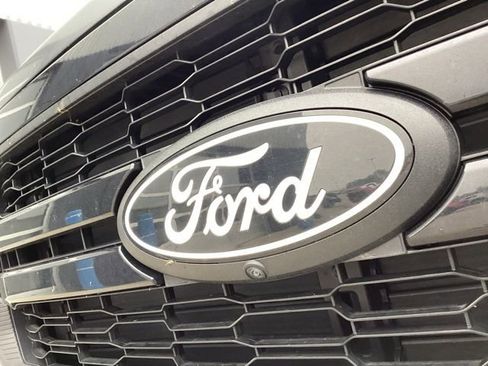 Used 2024 Ford F150 Lariat w/ FX4 Off-Road Package AWD/4WD image 4