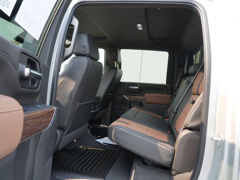 Certified 2022 Chevrolet Silverado 3500 High Country w/ Safety Package II AWD/4WD image 19