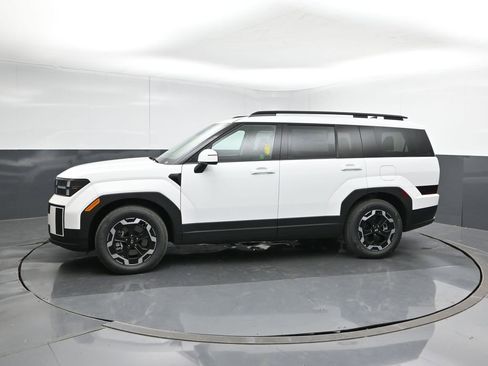 New 2026 Hyundai Santa Fe SEL image 2