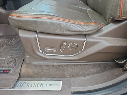 Used 2015 Ford F150 King Ranch w/ Equipment Group 601A Luxury AWD/4WD image 14