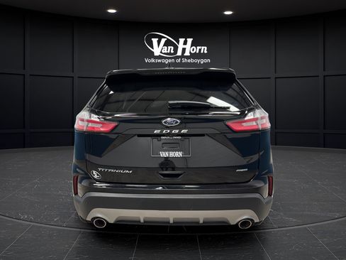 Used 2024 Ford Edge Titanium AWD/4WD image 6