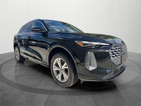 New 2025 Audi Q5 Premium image 7