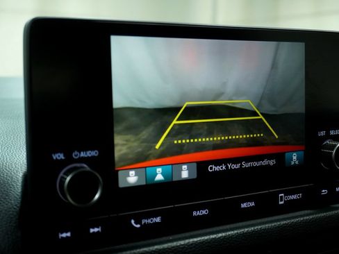 Used 2025 Honda Civic Sport image 22