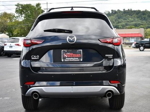 New 2025 MAZDA CX-5 Signature image 6
